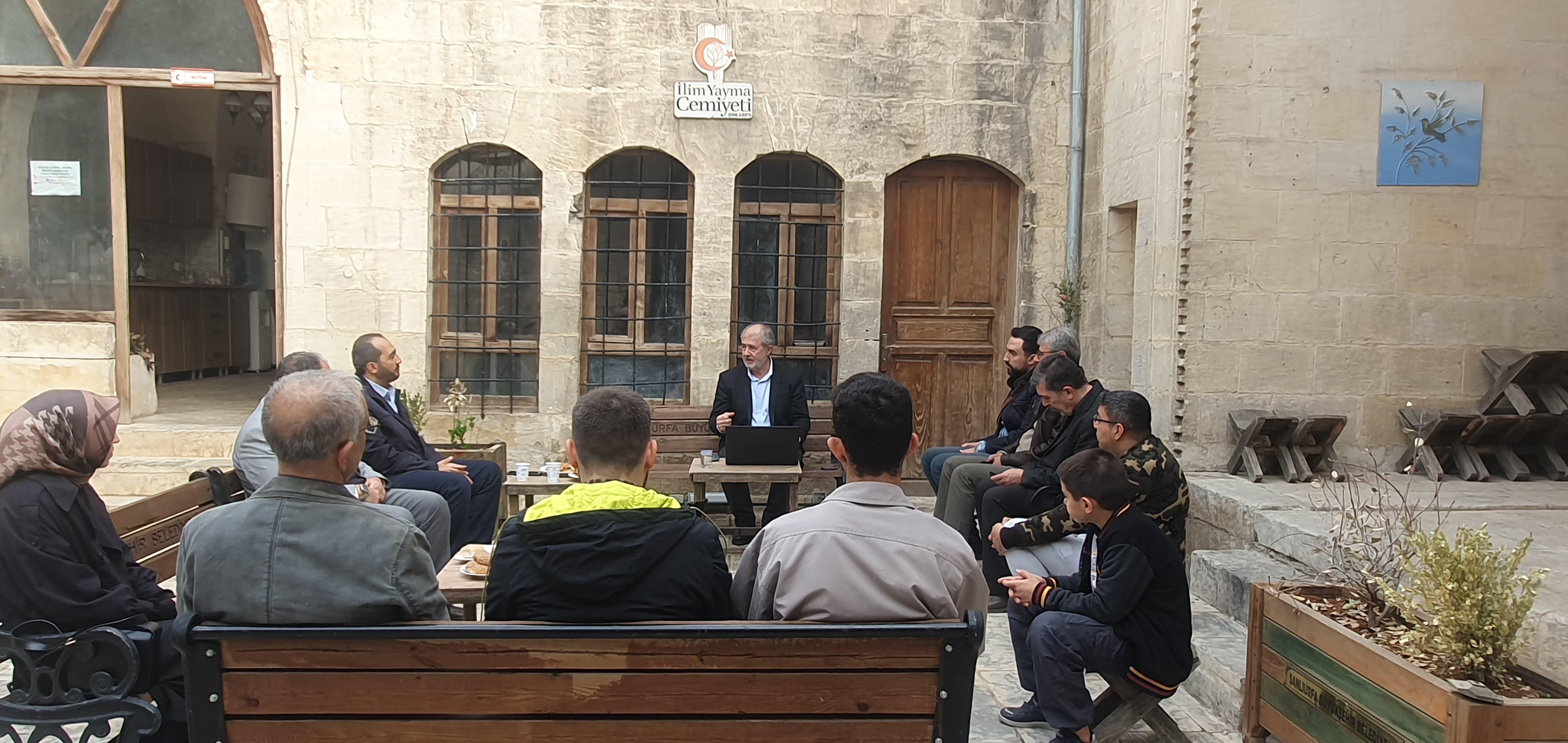 Dekanımız Prof. Dr. Ömer Sabuncu’dan “Urfalı Hattat Behçet Arabi ve Eserleri” Konulu Söyleşi